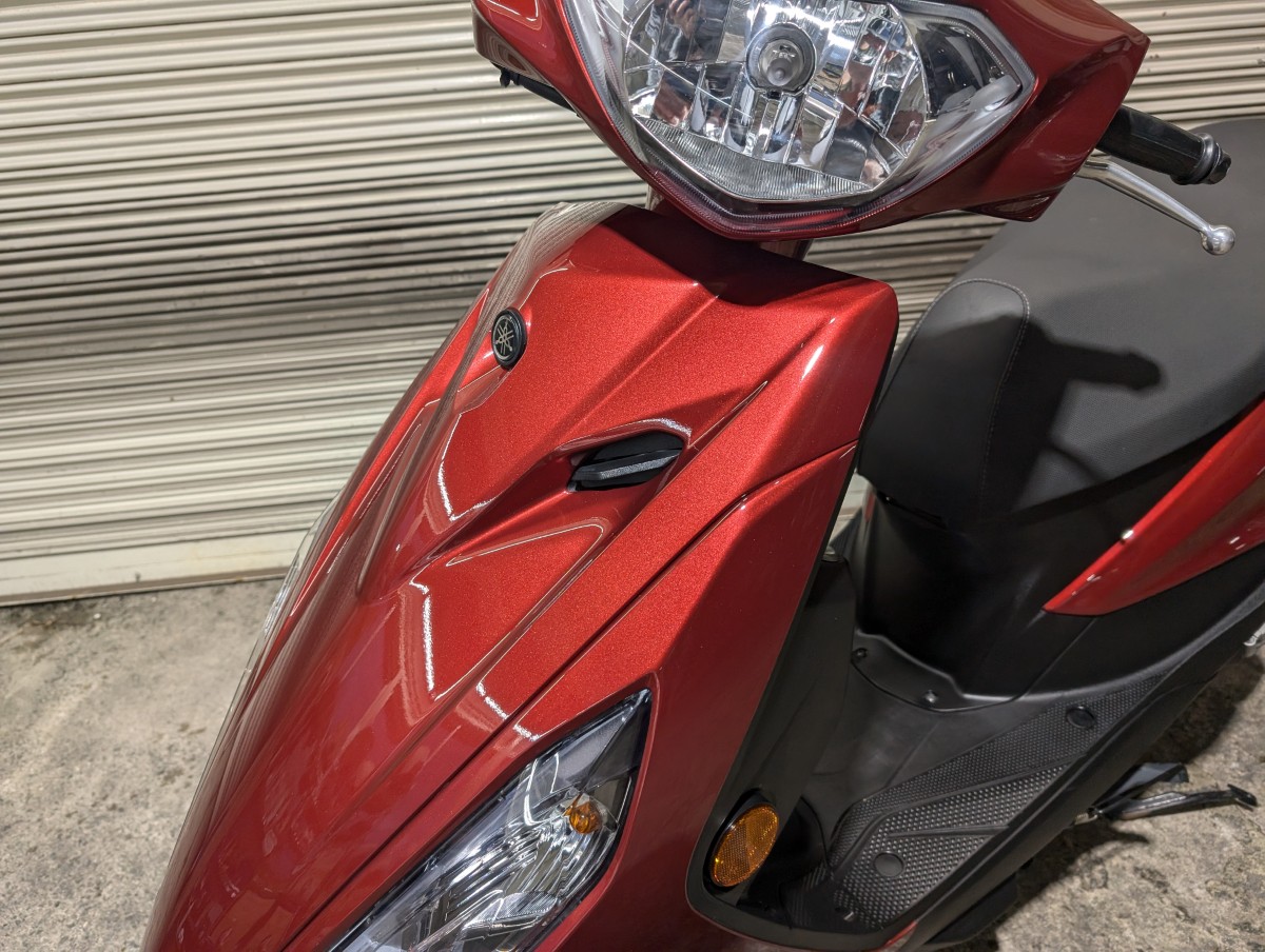 正面から見たアクシスZ