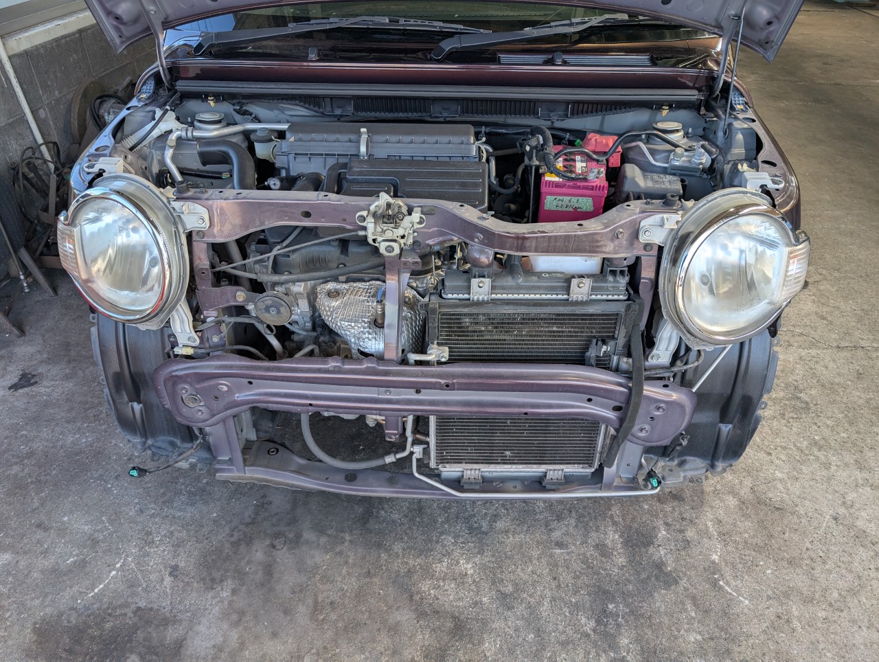 ミラココア　フロントバンパーの取り外し